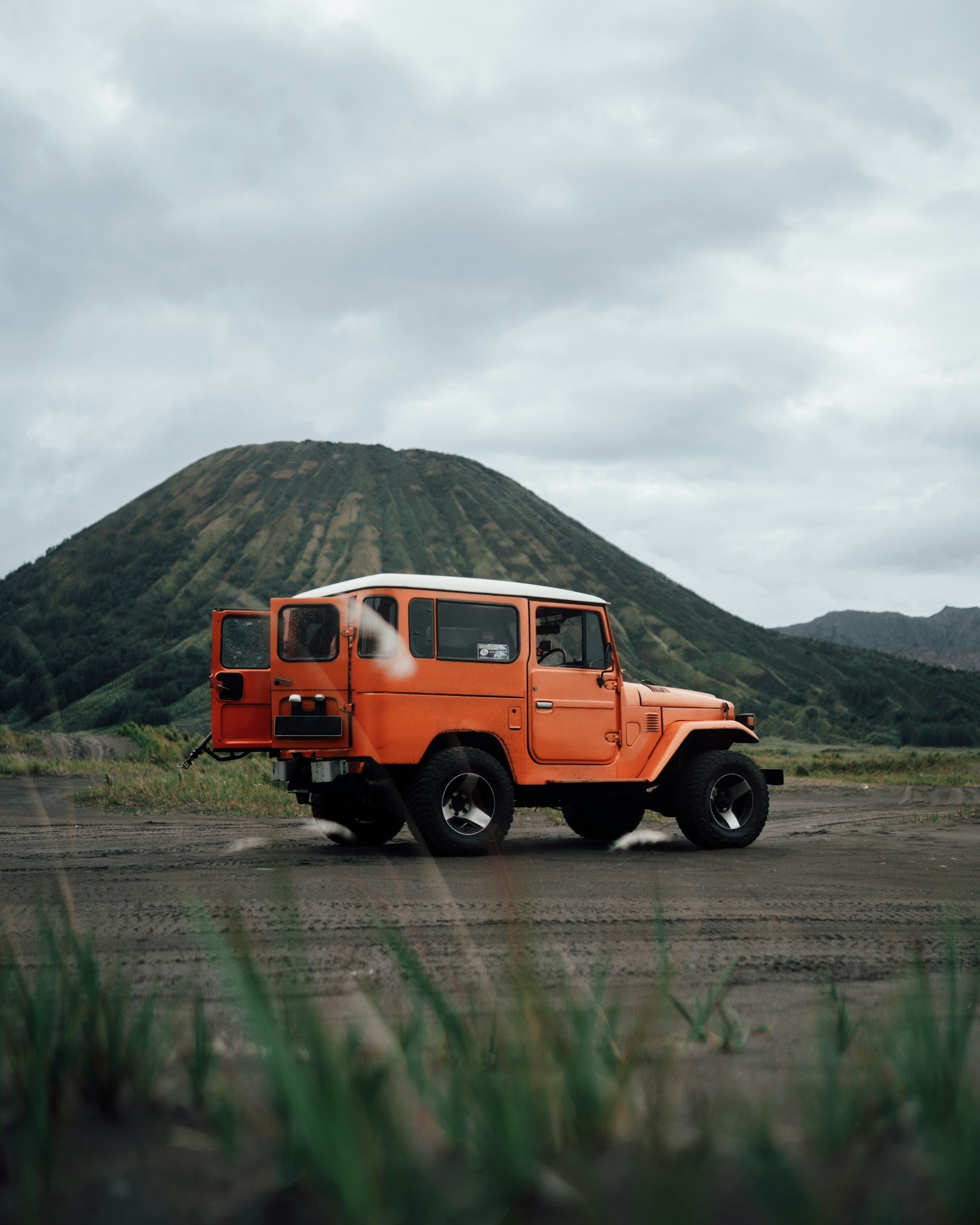 Jeep in the Bromo area during a sunrise trip