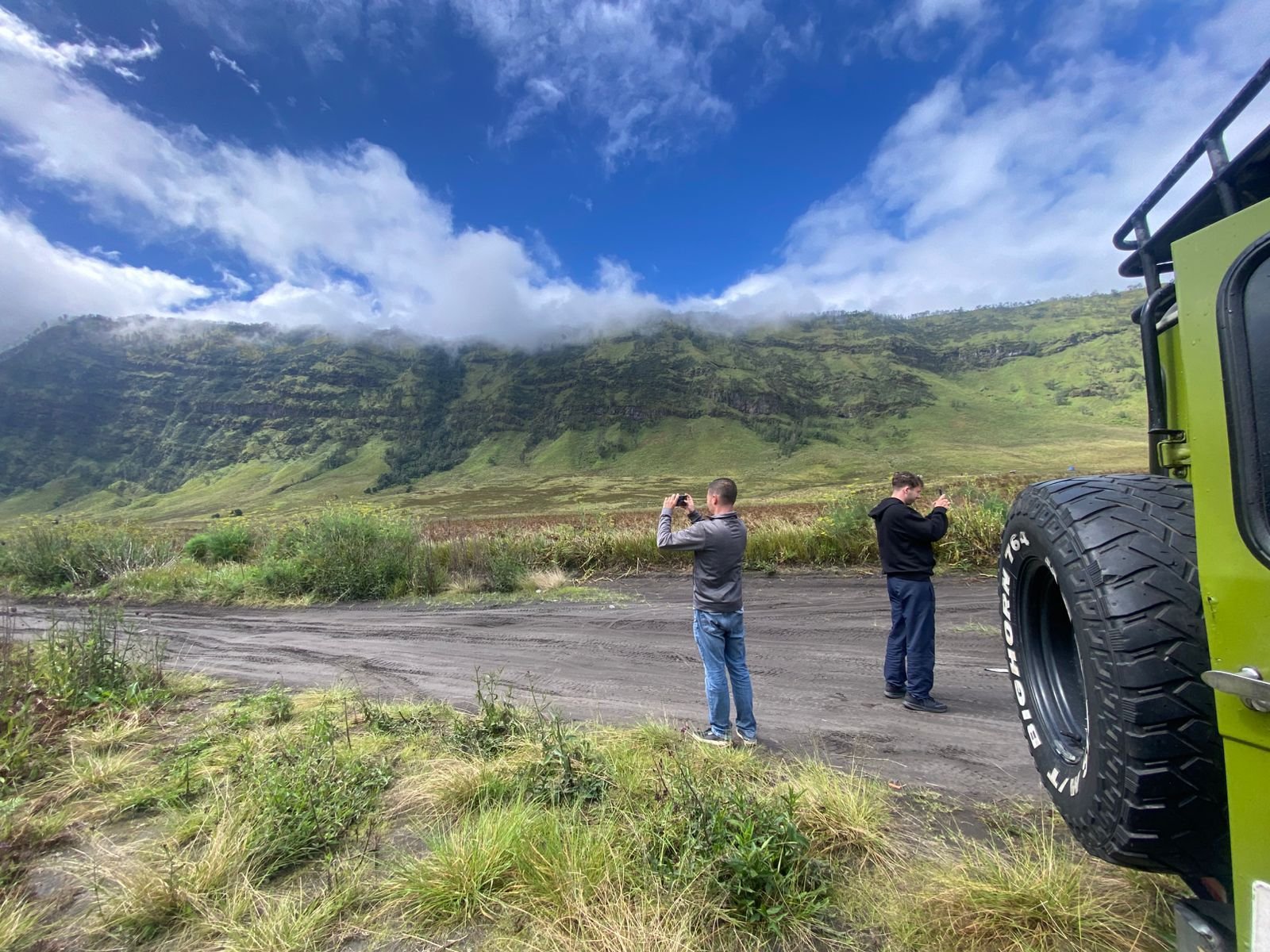 Overland Java tour