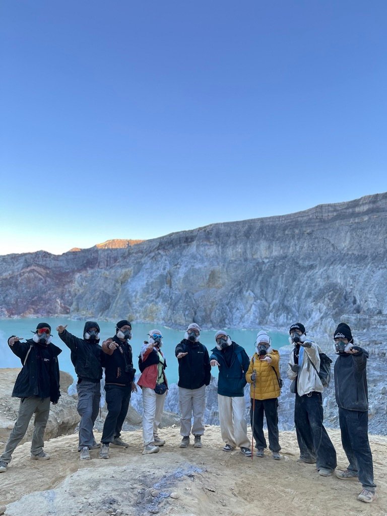 Blue Fire Ijen Crater Trip